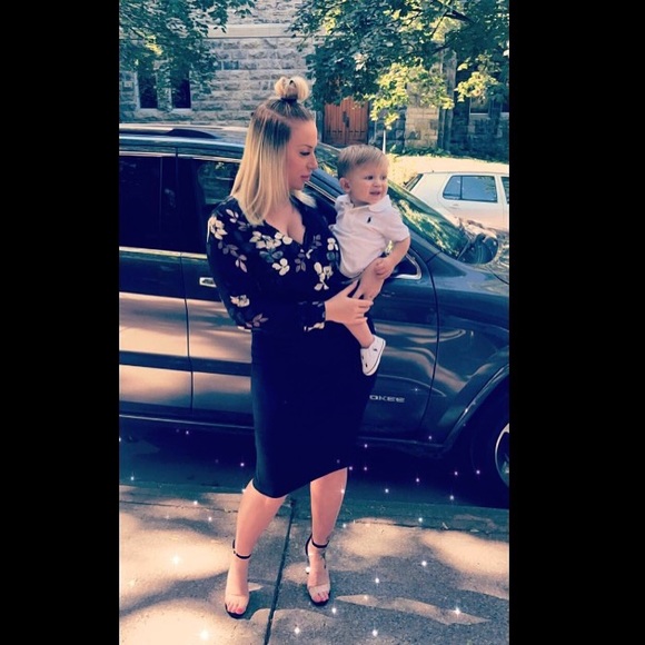 Meet your Posher, Julie - Picture 1 of 1